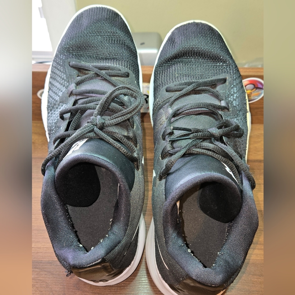 Nike Kyrie Flytrap 12m - image 4